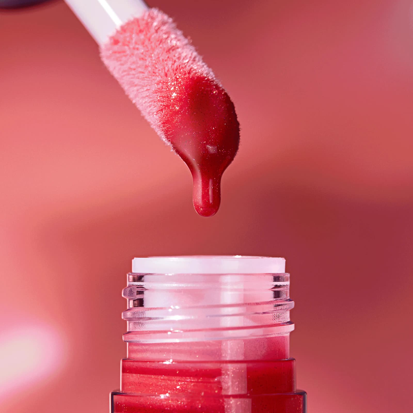 روغن لب کاتریس — Catrice ETERNAL RED Cherry Bomb lip oil